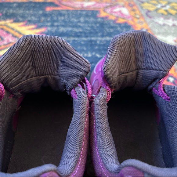 EUC Ja 2 Nike Basketball Sneakers - Picture 6 of 7